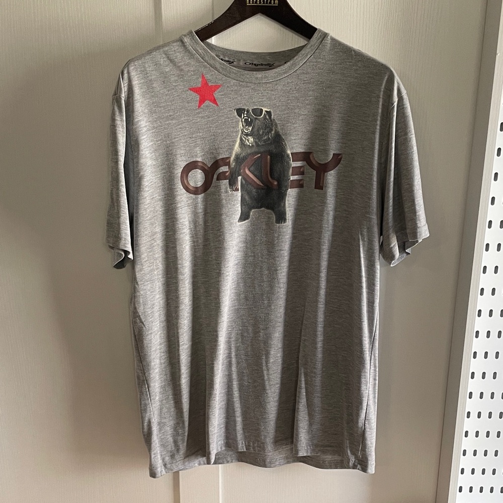 Oakley Gray Bear Frogskins Graphic Tee